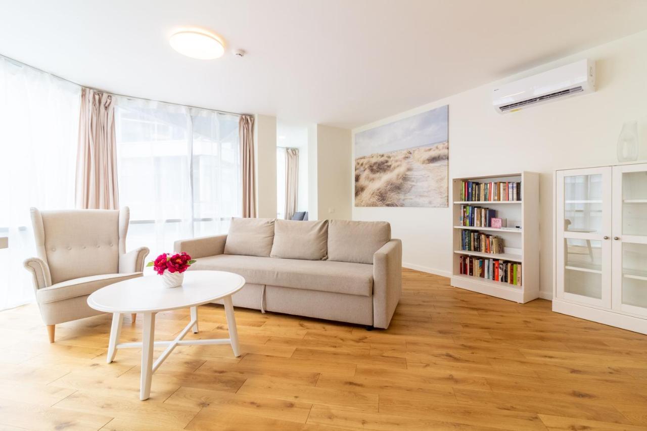 Elija Swan-Toy Apartments Sventoji Ngoại thất bức ảnh