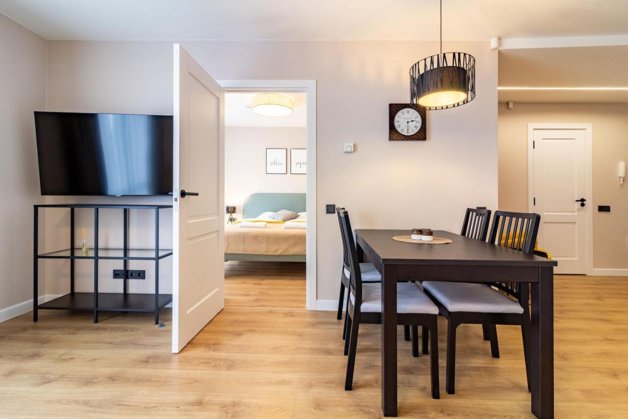 Elija Swan-Toy Apartments Sventoji Ngoại thất bức ảnh