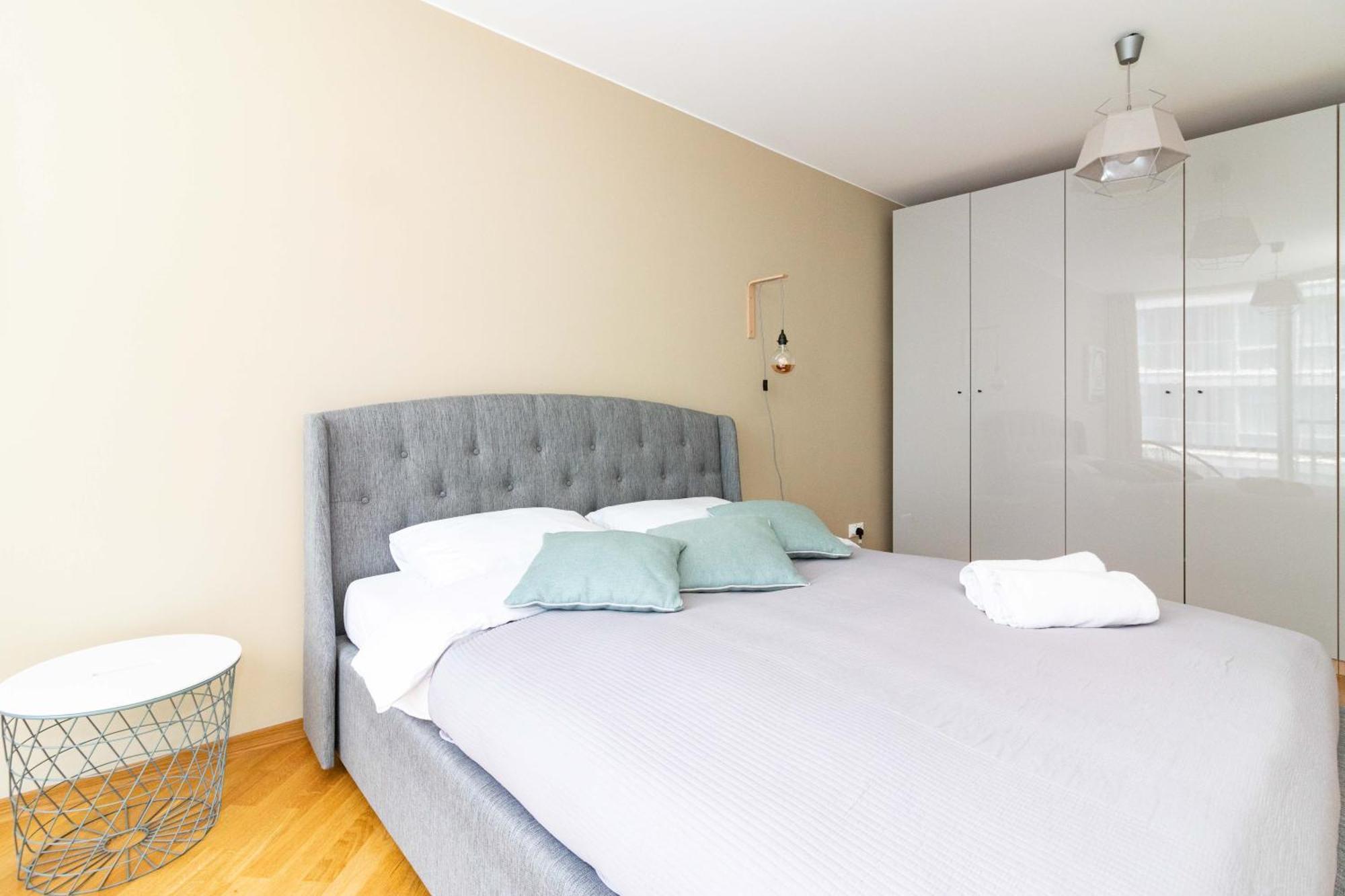 Elija Swan-Toy Apartments Sventoji Ngoại thất bức ảnh