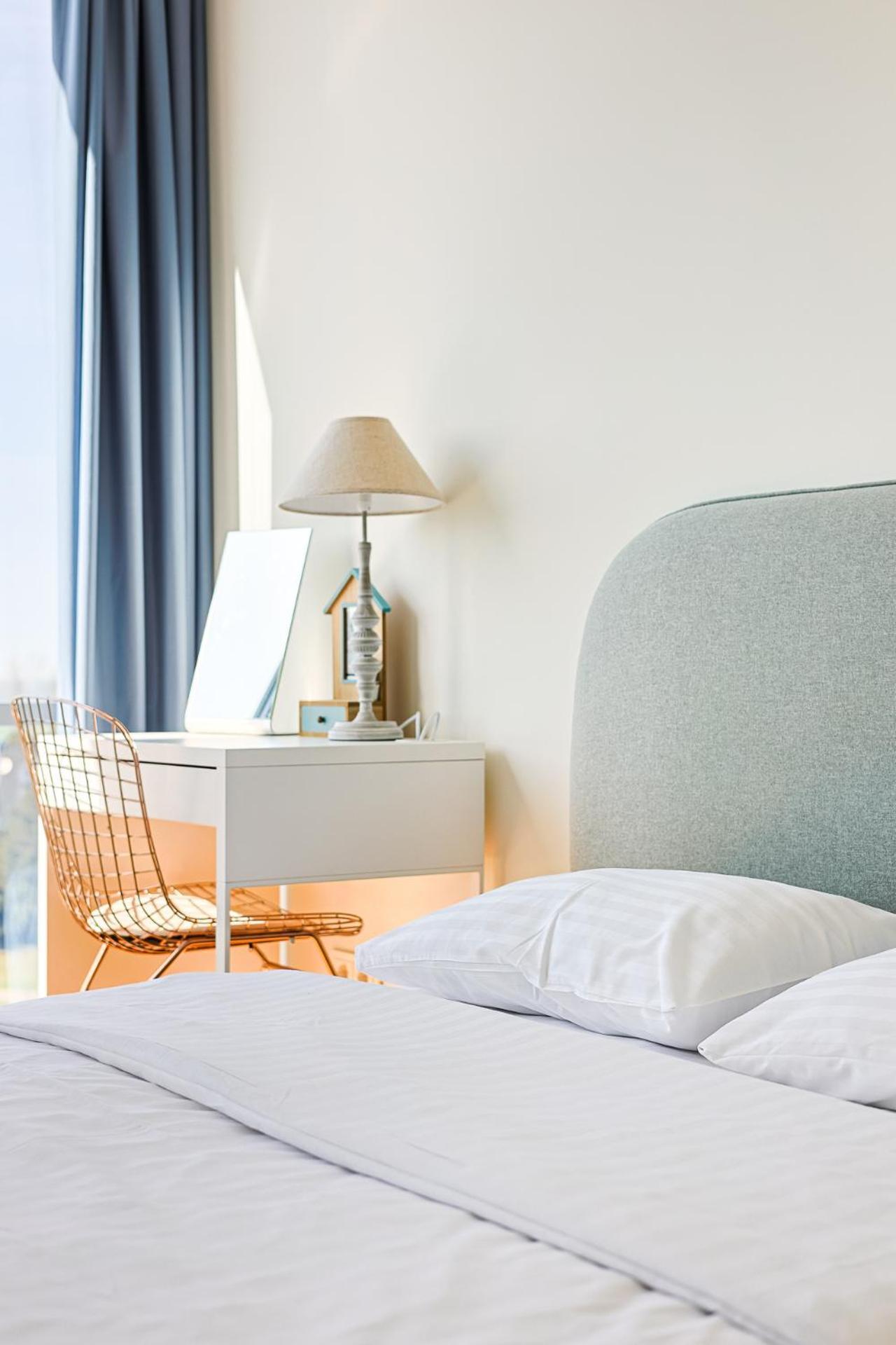 Elija Swan-Toy Apartments Sventoji Ngoại thất bức ảnh