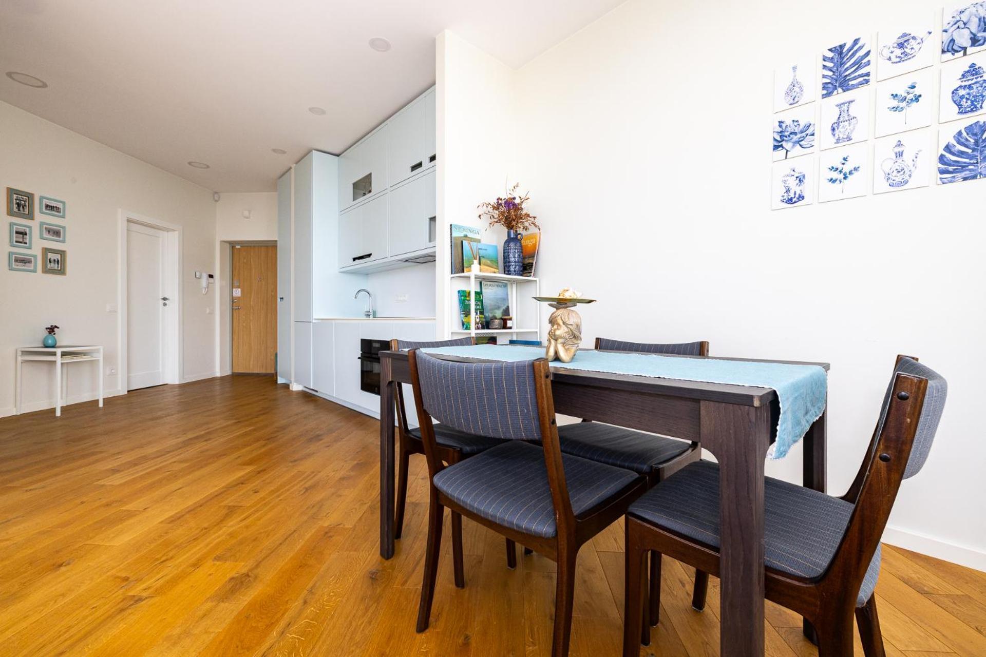 Elija Swan-Toy Apartments Sventoji Ngoại thất bức ảnh