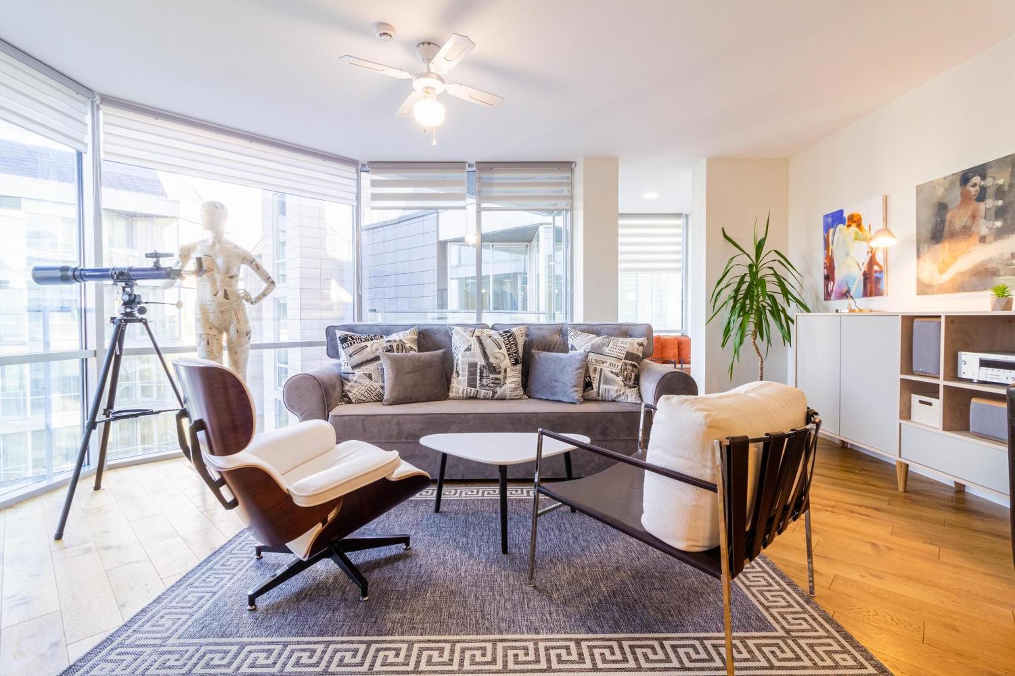 Elija Swan-Toy Apartments Sventoji Phòng bức ảnh