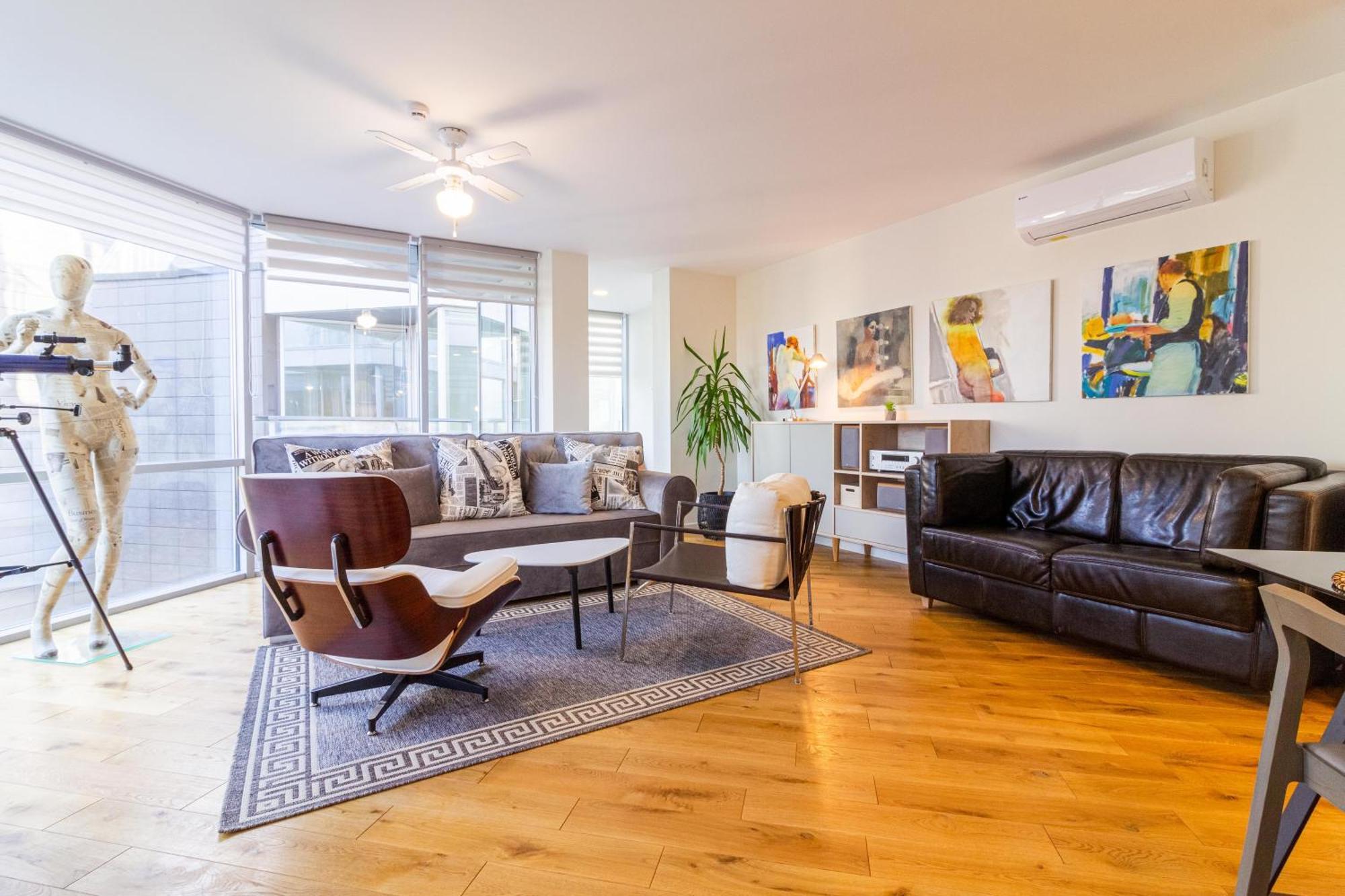 Elija Swan-Toy Apartments Sventoji Phòng bức ảnh