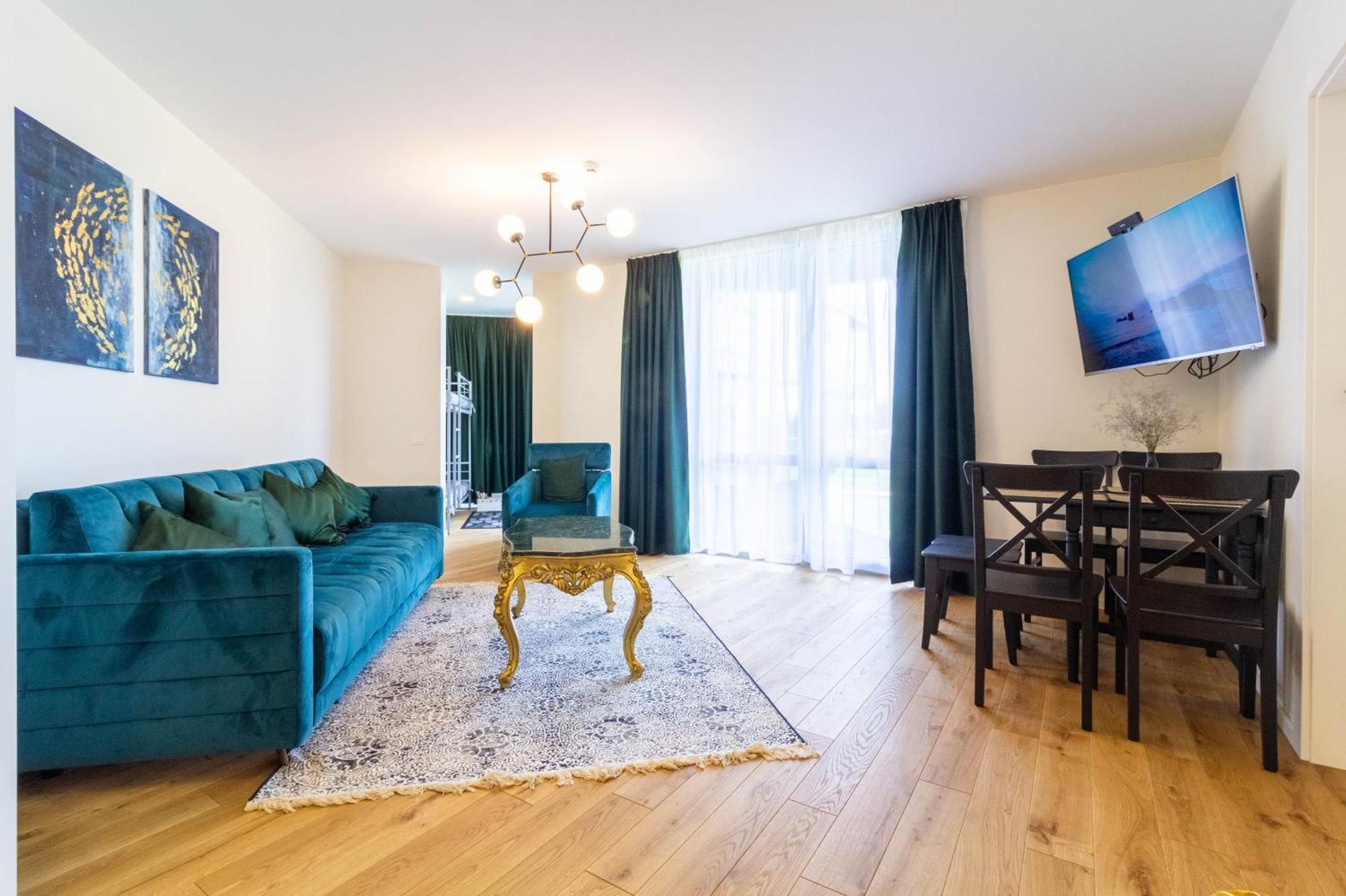 Elija Swan-Toy Apartments Sventoji Phòng bức ảnh